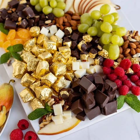 New Years Gold Chocolate Board